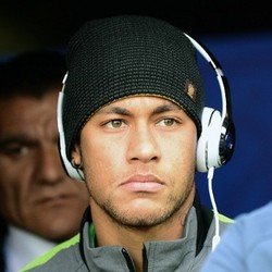 Neymar Bantah Telah Menghina Wasit