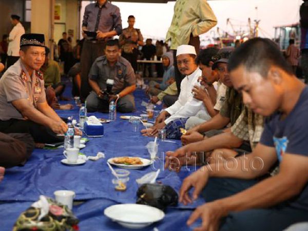Kapolda Metro Buka Bersama di Muara Baru