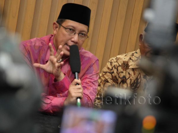 Menag-KPK Bahas Biaya Nikah dan Rujuk