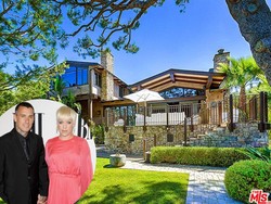 Menghadap ke Laut, Rumah Pink Dijual Senilai Rp 186 Miliar