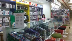 Produsen Mengeluhkan Lebih Mahal Ponsel Lokal Ketimbang Impor