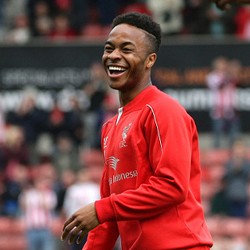 Liverpool Dapat Firmino, Sterling Dilepas ke City?