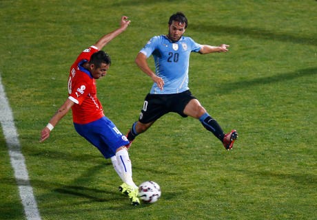 Kalahkan Uruguay, Chile Melaju ke Semifinal