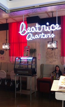 Santap Kuliner Khas Eropa di Resto Nuansa Girlie, Beatrice Quarters