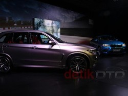 BMW: X5 M dan X6 M Bisa Taklukkan Segala Medan, Mampu Terobos Banjir 50 Cm