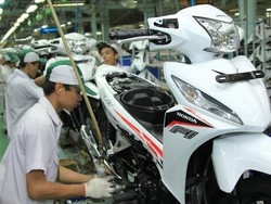 DP Turun Bisa Pulihkan Penjualan Motor, Honda?