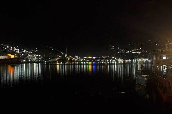 Cantiknya Jayapura di Malam Hari