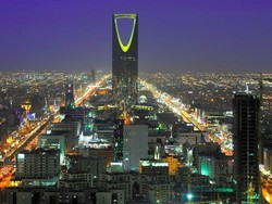 Siapa yang Punya Masjid Tertinggi di Gedung Pencakar Langit?