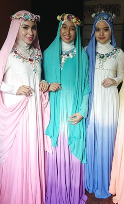 Gaya Finalis Sunsilk Hijab Hunt Pakai Baju Dian Pelangi Hingga Norma Hauri