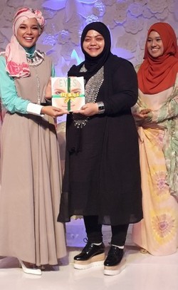 Ultah ke-20, Wardah Rilis Buku Teknik Merias Wajah dengan Beragam Warna