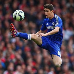 Oscar Tak Akan Tinggalkan Chelsea