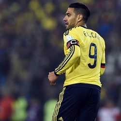 Kolombia Tak Subur, Falcao Dibela Valderrama