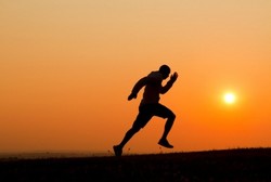 Olahraga Jelang Berbuka Puasa Bisa Bantu Turunkan Berat Badan Lho