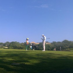 Kencangnya Angin Jadi Tantangan Pegolf di Bali National Golf Championship