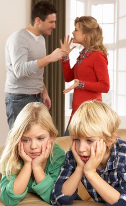 Saat Hubungan Orangtua Kurang Harmonis, Ini Cara Beri Pengertian Pada Anak