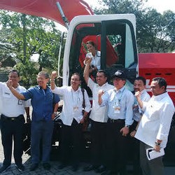 Cerita Menteri Rini Tak Percaya Pindad Bisa Bikin Ekskavator