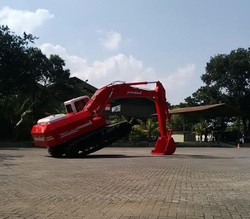 Kualitas Ekskavator Pindad Tak Kalah dengan Buatan Korea