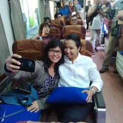 Menteri Rini ke Bandung Naik Kereta Api, Mau Jualan Ekskavator