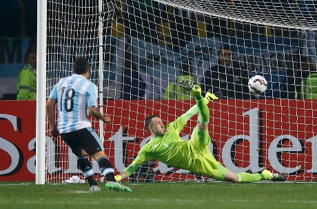 Tevez Bayar Tuntas Kegagalan di 2011