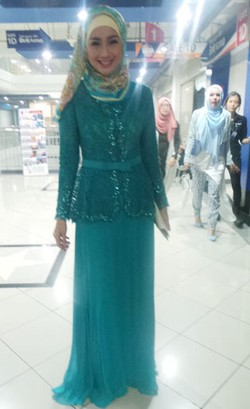 Gaya Kasual Hingga Glamour 3 Juri Sunsilk Hijab Hunt 2015