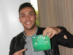 Lewat Lagu Chrisye, Eros Tjokro Siap Cicipi Industri Musik Indonesia