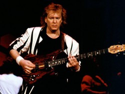 Pendiri Grup Band Yes Meninggal Dunia