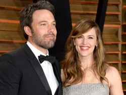 Dikabarkan Cerai, Truk Pindahan Terlihat di Rumah Ben Affleck dan Jennifer Garner