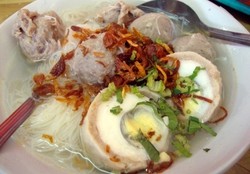 Sluurp! Berbuka dengan Ngebakso Enak dan Asyik di Tempat Ini (2)