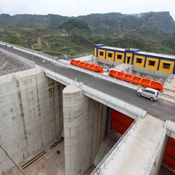 Waduk Jatigede di Lokasi Rawan Gempa, Menteri PU: Pembangunan Diawasi Ketat