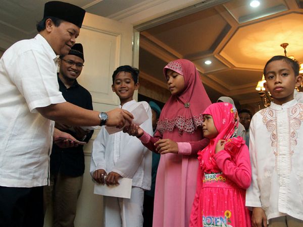 HNW Bukber Bersama Anak Yatim