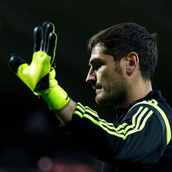 Casillas Dirumorkan Diminati Roma, Ini Tanggapan Agennya