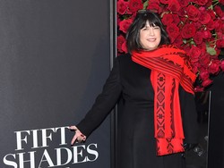 EL James Diserang Penggemar Fifty Shades of Grey