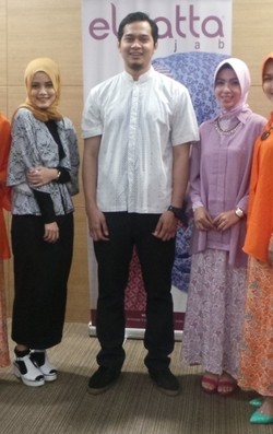 Pertemuan Berkesan Finalis Sunsilk Hijab Hunt dengan Aktor Cholidi Asadil