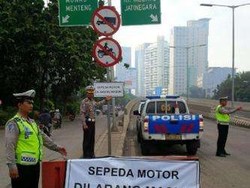 Pengendara Motor Lebih Paham Aturan Lalu Lintas Ketimbang Mobil