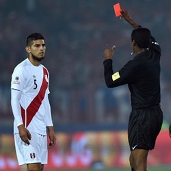 Kartu Merah Zambrano Merusak Rencana Peru