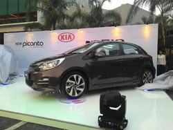 Kia Luncurkan 2 Mobil Baru Sekaligus, Picanto dan Rio Versi Termewah