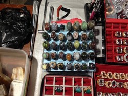 Batu Akik Aceh Sampai Tanzania, Ada di Pasar Batu Biak