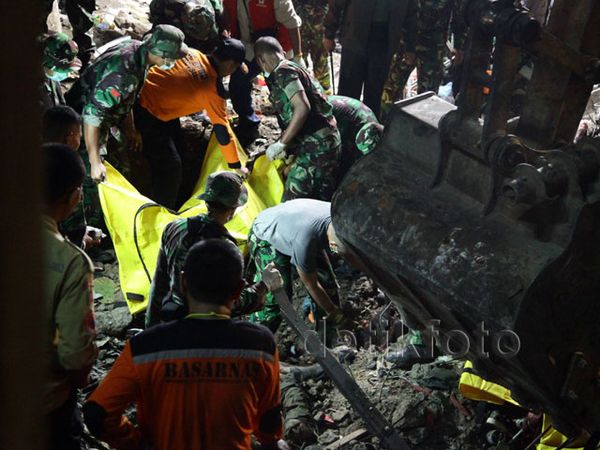 Proses Evakuasi Korban Hercules Terus Dilakukan