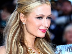 Dikerjai Hingga Trauma, Paris Hilton Tuntut TV Mesir