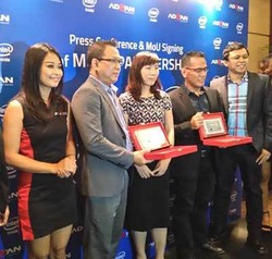 Ingin Lebih Bertaji, Tablet Advan Diotaki Intel