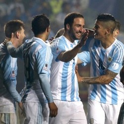 Peluang Argentina Samai Rekor Juara Uruguay