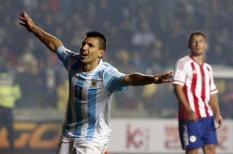 Aguero Menatap Titel Topskorer