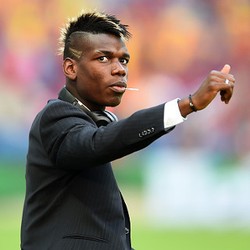 Demi Kejar Pogba, Petinggi Barca Terbang ke Italia