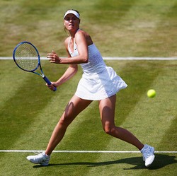 Sharapova Melenggang ke Babak Ketiga