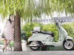 Skuter Klasik Peugeot Django Pakai Mesin 50cc