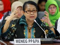 Menteri Yohana-DPD Bahas Pengiriman TKW