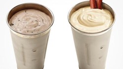 Jaringan Resto Cepat Saji Ini Sajikan Milkshake Campur Bubuk Jangkrik