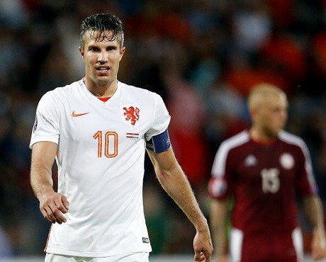 Van Persie Disarankan Pergi dari MU