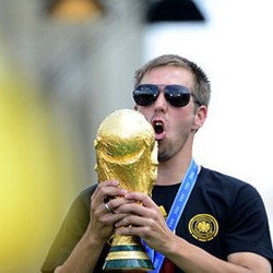 Lahm Takkan Kembali Lagi ke Timnas Jerman