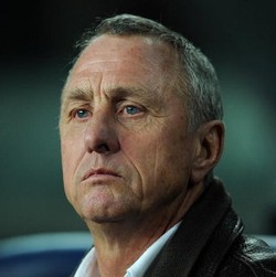 Johan Cruyff Sebut Barca Kehilangan Nilai Luhurnya